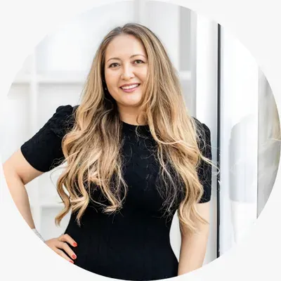 Dra. Vanessa Yuri Suzuki